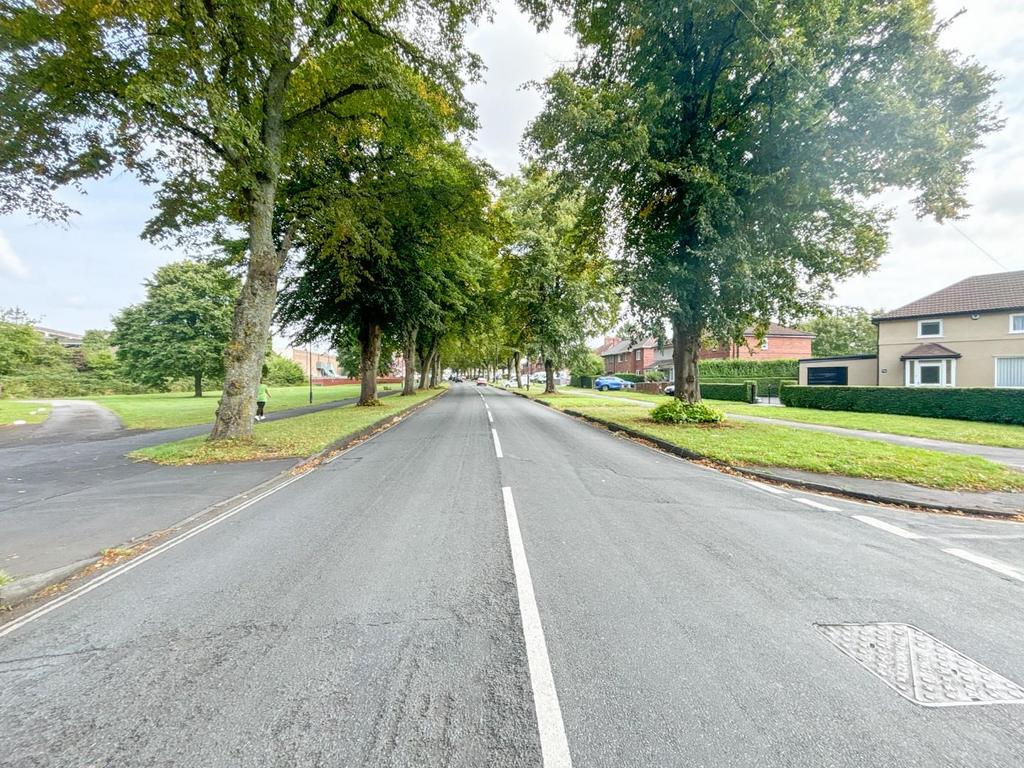 Broad Walk Road