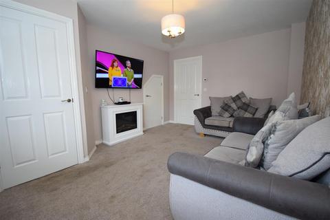 3 bedroom end of terrace house for sale, Lake Shore Road, Marsden, South Shields