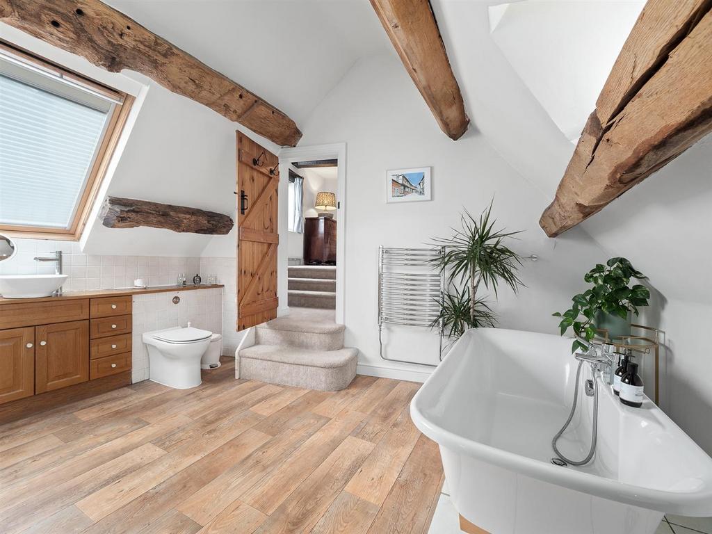 Master ensuite