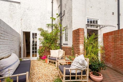 3 bedroom property for sale, Western Road, Lewes BN7