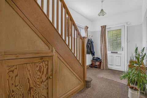 23 Bourne Avenue, Reading, RG2 0DU