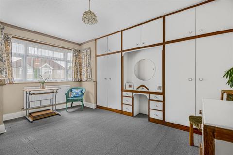 23 Bourne Avenue, Reading, RG2 0DU