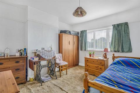 23 Bourne Avenue, Reading, RG2 0DU
