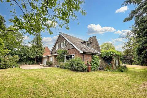 3 bedroom detached house for sale, Helmons Lane, West Hanningfield