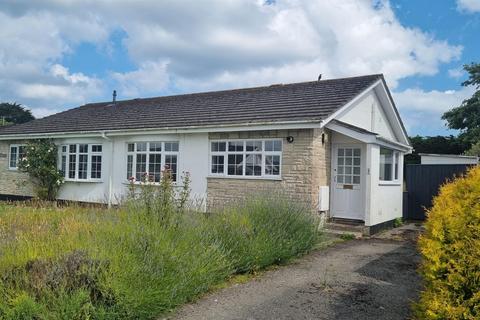 2 bedroom semi-detached bungalow to rent, The Paddock, Tenby