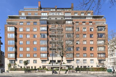 2 bedroom flat to rent, Porchester Gate, Hyde Park, London, W2