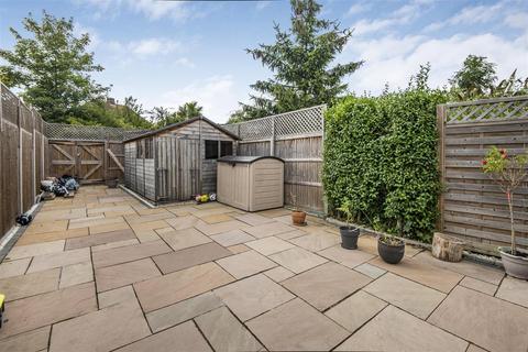 19 Hillview Road, Sutton, SM1 3NS
