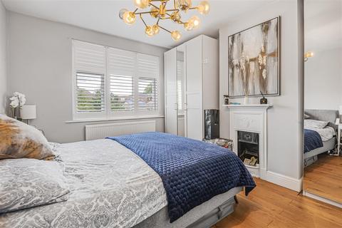 19 Hillview Road, Sutton, SM1 3NS