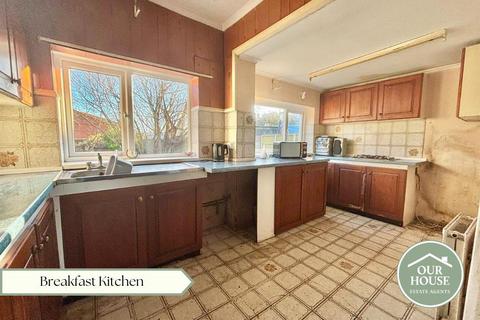 2 bedroom detached bungalow for sale, Nutana Avenue, Hornsea