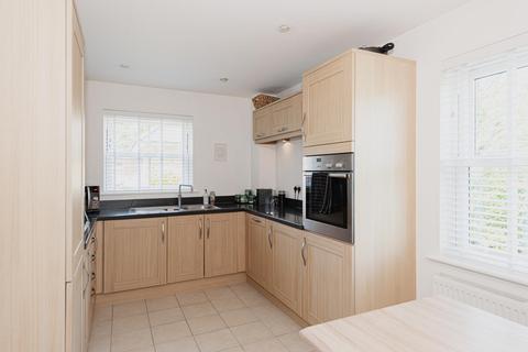 3, Gryphon House Eastman Way, Epsom, KT19 8BZ