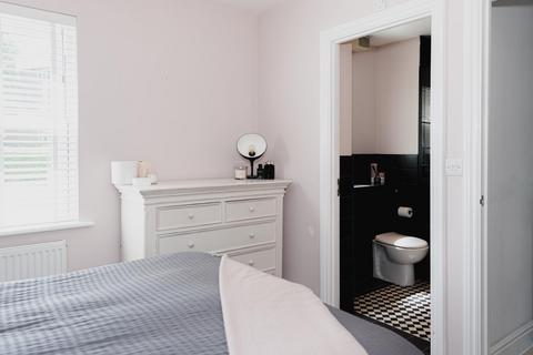 3, Gryphon House Eastman Way, Epsom, KT19 8BZ