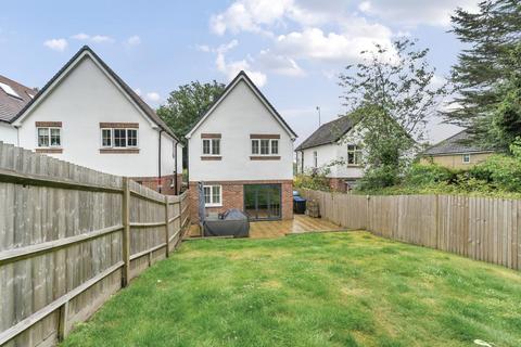 45 Deepcut Bridge Road, Deepcut, Camberley, GU16 6QT