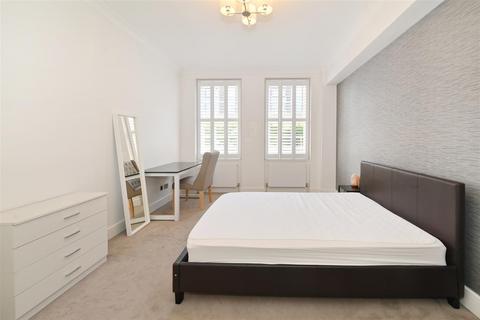 undefined, 15 Portman Square, Marylebone, W1