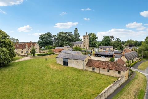 5 bedroom barn conversion for sale, Lower Weald, Calverton, Milton Keynes