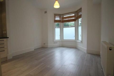 1 bedroom apartment to rent, Maygrove Road, London NW6