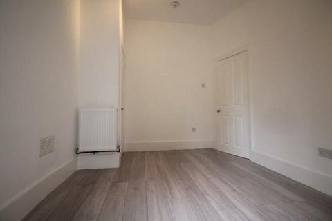 1 bedroom apartment to rent, Maygrove Road, London NW6