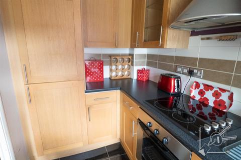 6 Thistledown, Gravesend, DA12 5ET