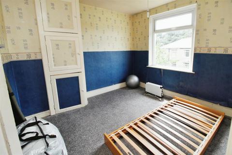167 Carr Bottom Road, Bradford, BD5 9AH