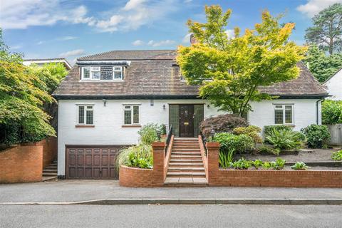 5 bedroom detached house for sale, Crawley Wood Close, Surrey GU15