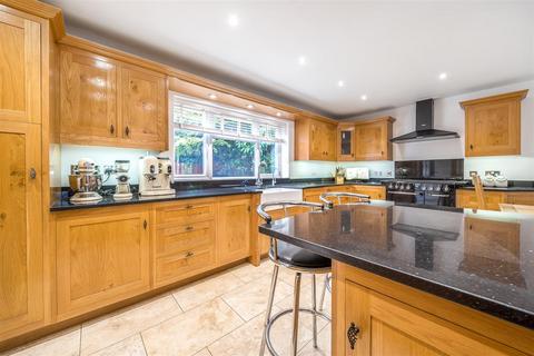 5 bedroom detached house for sale, Crawley Wood Close, Surrey GU15