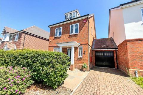 4 bedroom link detached house for sale, Clarks Farm Way, Camberley GU17