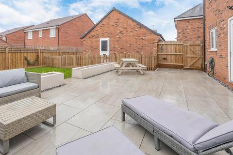 3 bedroom detached house for sale, Glen View Avenue, Great Glen, Leicester, LE2