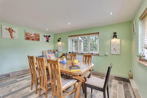 4 bedroom detached house for sale, Melverley Road, Pentre, Shrewsbury