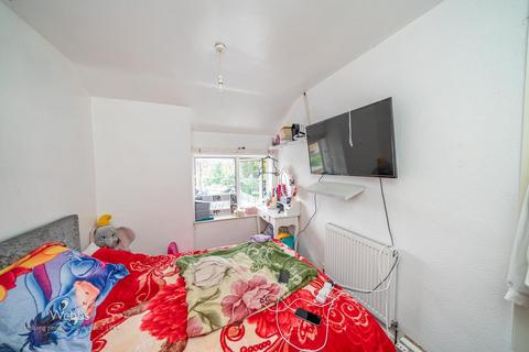3 bedroom end of terrace house for sale, Guild Avenue, Walsall WS3