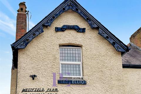 2 bedroom cottage for sale, Desford Road, Thurlaston LE9