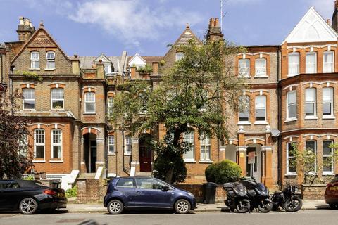 2 bedroom apartment to rent, NW6