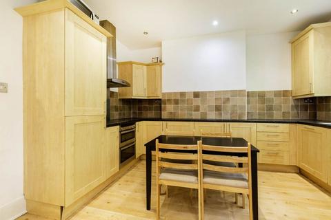 2 bedroom apartment to rent, NW6