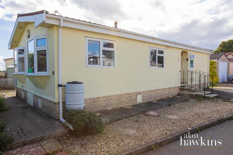 2 bedroom park home for sale, Lillybrook Estate, Lyneham Chippenham SN15 4