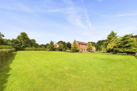 4 bedroom barn conversion for sale, Kenwick Hill, Louth LN11