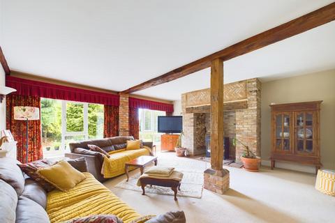 4 bedroom barn conversion for sale, Kenwick Hill, Louth LN11