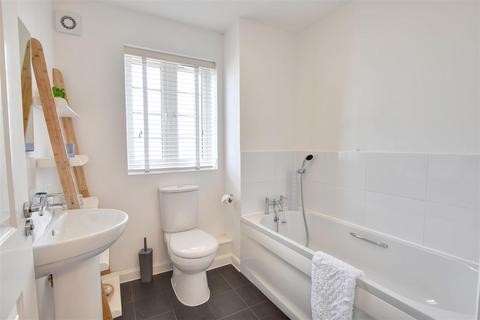 2 bedroom apartment for sale, Marsh Way, Camber, Rye