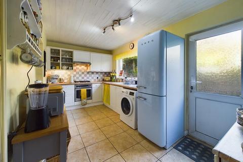 3 bedroom cottage for sale, Pontyates, Llanelli