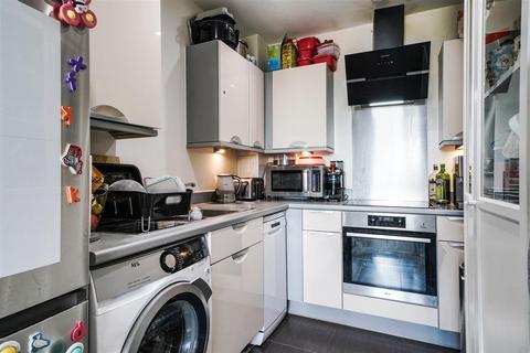 1 bedroom apartment for sale, Central Way, Park Royal