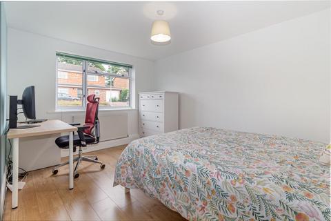 128 Columbia Drive, Lower Wick, Worcester, WR2 4XQ