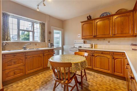 3 bedroom semi-detached house for sale, Earlsdon Road, Worcester