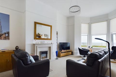 3 bedroom apartment for sale, Percy Gardens, Tynemouth