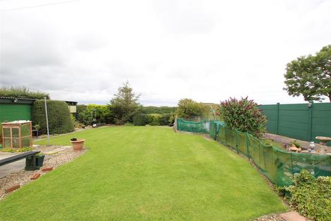 3 bedroom cottage for sale, Back Lane, Danthorpe