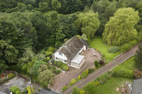 3 bedroom detached bungalow for sale, Alwen Avenue, Huddersfield