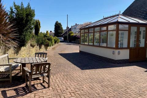 3 bedroom detached bungalow for sale, Alwen Avenue, Huddersfield