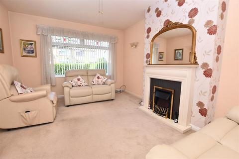 3 bedroom semi-detached house for sale, Woodcroft Avenue, Hull