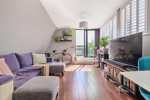 3 bedroom apartment to rent, St. Marys Road, Surbiton