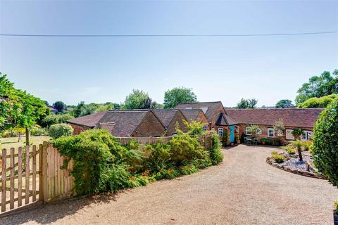 4 bedroom character property for sale, Sandhurst Lane, Bexhill-On-Sea