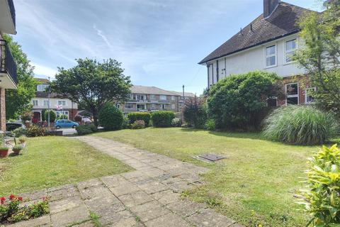 1 bedroom flat for sale, Sutherland Avenue, Bexhill-On-Sea