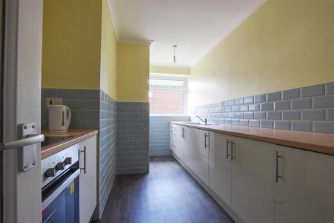 1 bedroom flat for sale, Sutherland Avenue, Bexhill-On-Sea