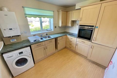 2 bedroom apartment for sale, Bushmead Court, Hancock Drive, Luton, Bedfordshire, LU2 7GY