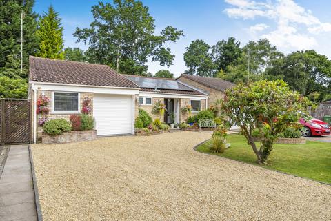 2 bedroom bungalow for sale, Verran Road, Camberley, Surrey, GU15